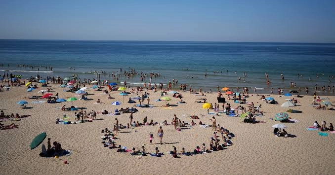 Portugal declares state of alert as extreme heat grips country
