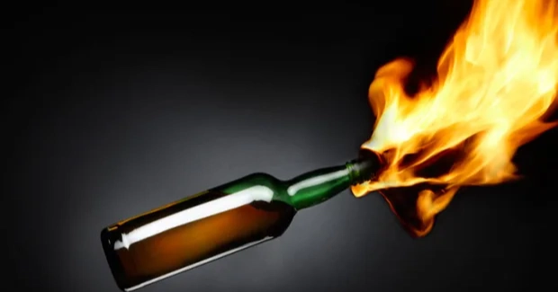 Petrol bomb hurled at ‘Probortona’ building in Dhaka’s Mohammadpur