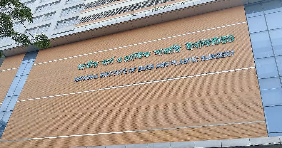 10 of a family suffer burns in blast from ‘gas leak’ at Dhaka’s Uttara