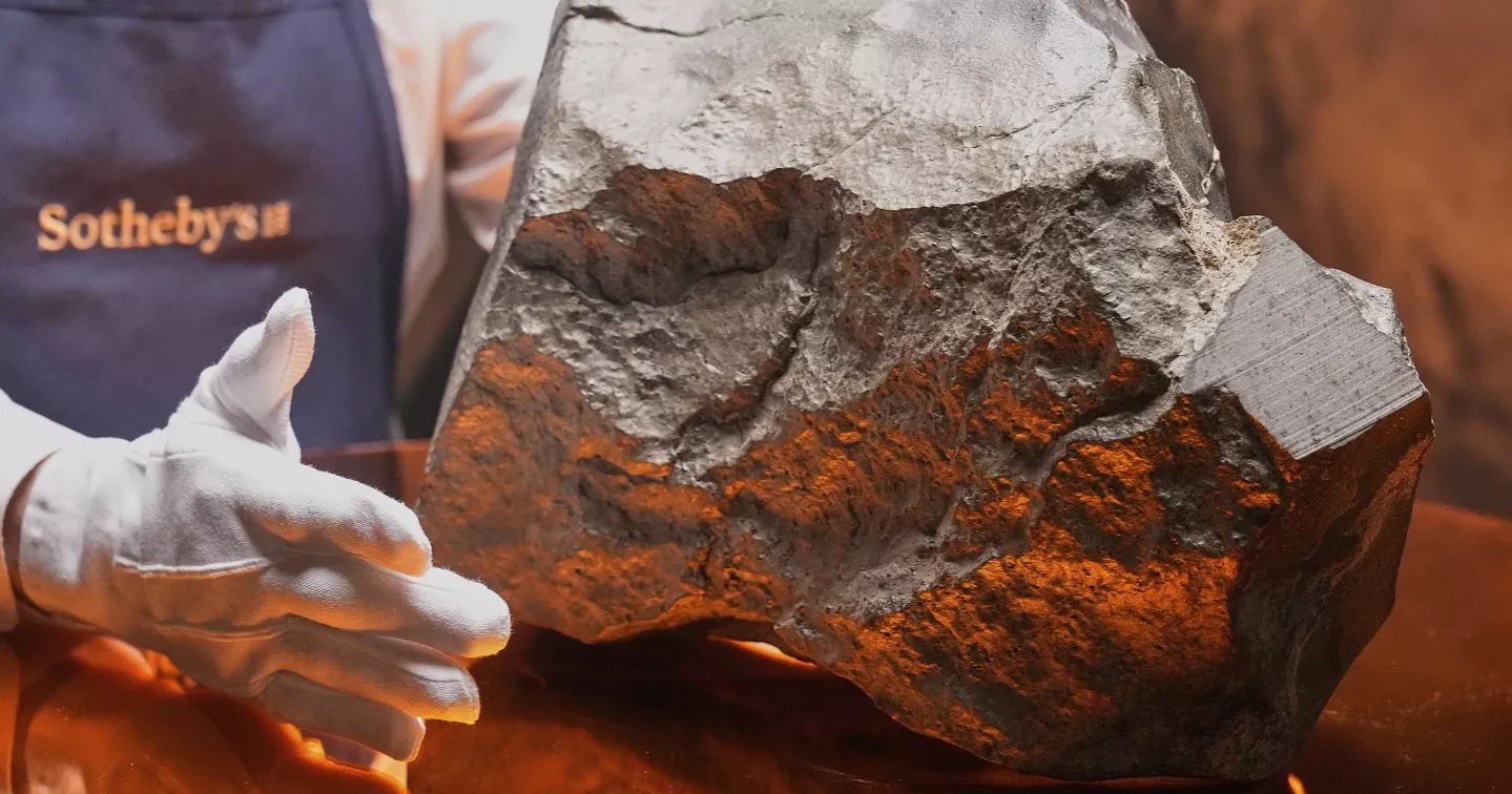 Largest known piece of Mars on Earth to be auctioned in New York