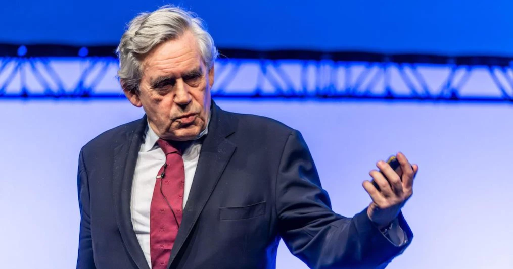 Gordon Brown lauds Prof Yunus for economic leadership