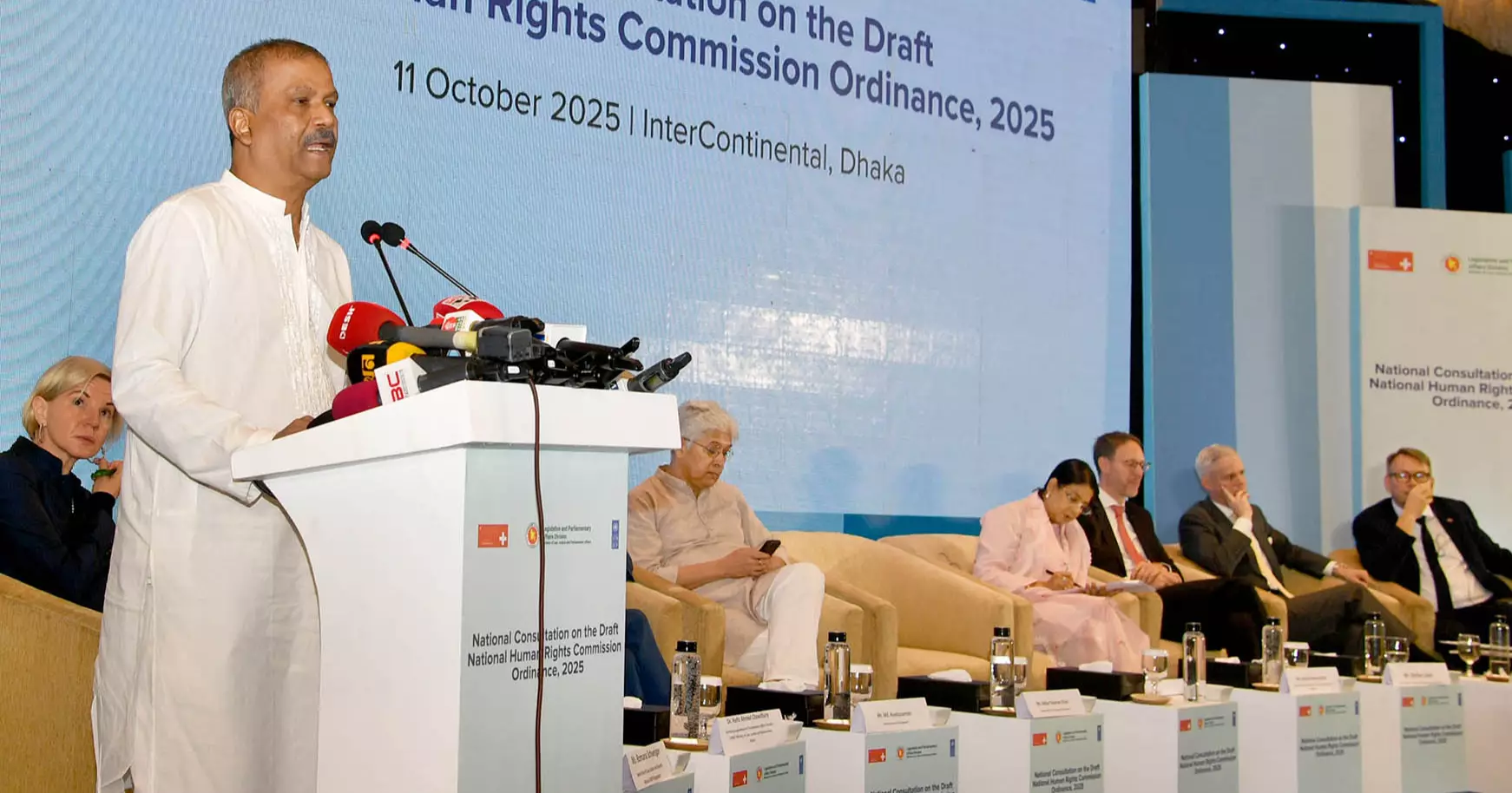 Advisers in no need of 'safe exit': Asif Nazrul