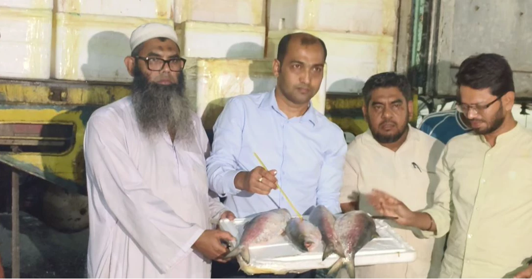 Bangladesh begins Hilsa exports to India ahead of Durga Puja