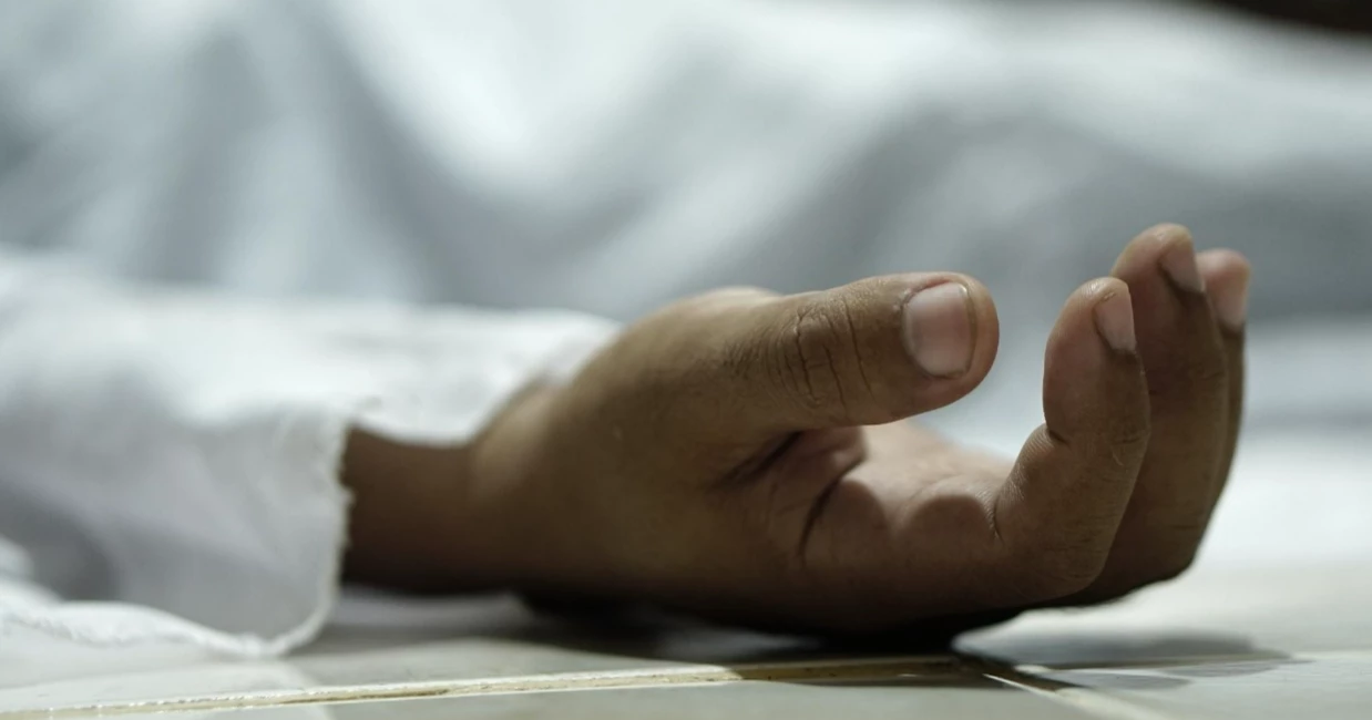 Cop injured in road accident dies at DMCH