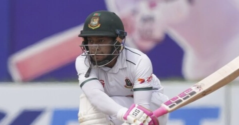 Colombo Test: Bangladesh staring down barrel of innings defeat