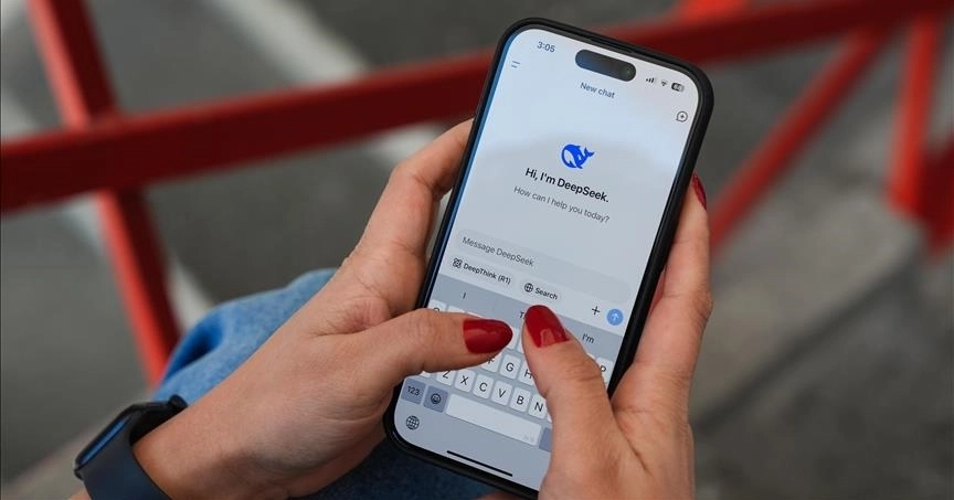 DeepSeek chatbot suffers over seven-hour outage in China