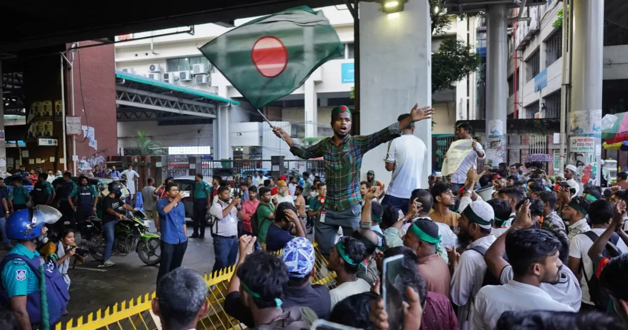 Shahbagh in standstill due to blockade demanding July proclamation, charter 
