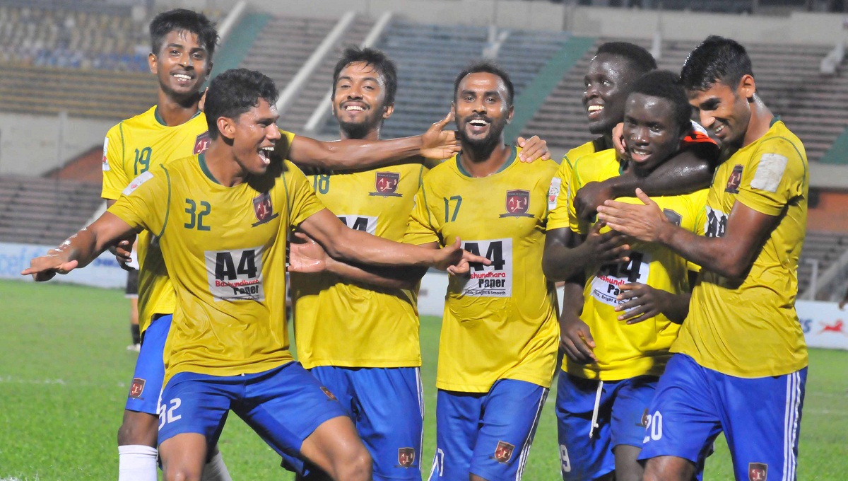 BPL Football: Sheikh Jamal beat Dhaka Mohammedan 2-1