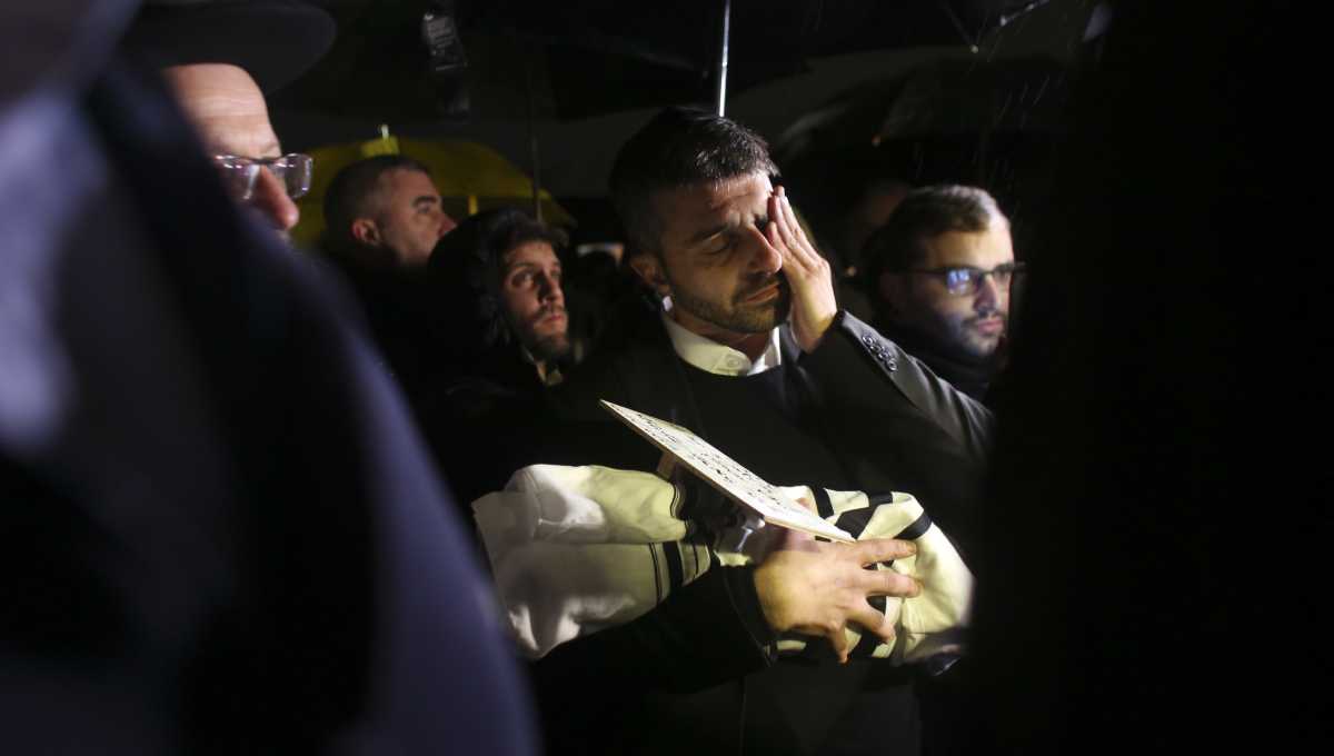 After manhunt, Israel kills Palestinian behind deadly attack