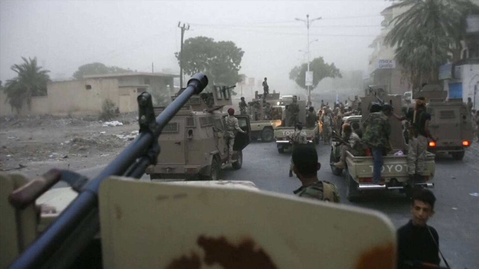 Thousands of Yemenis rally in support of separatists in Aden