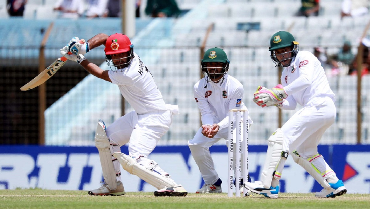 Chattogram Test session 2: Rahmat Shah close to first Test ton