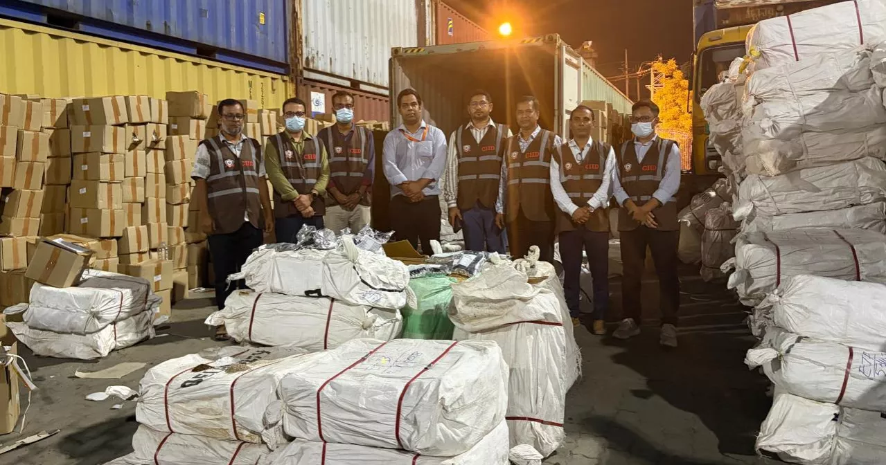 CIID detects 8.25 tonnes of tobacco-like items, suspicious powder at Ctg port