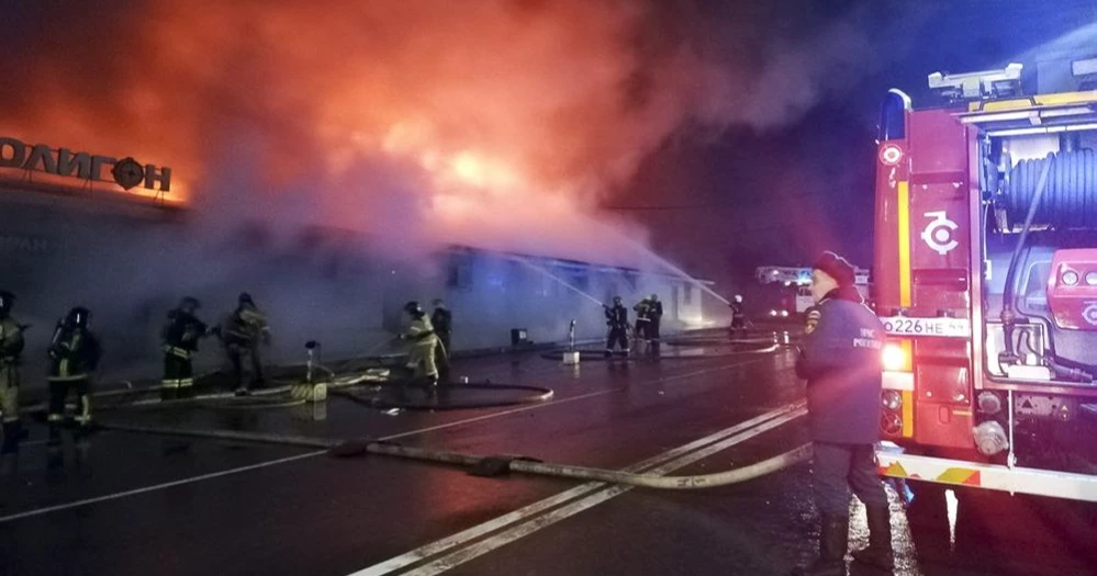 13 killed in Russian cafe fire