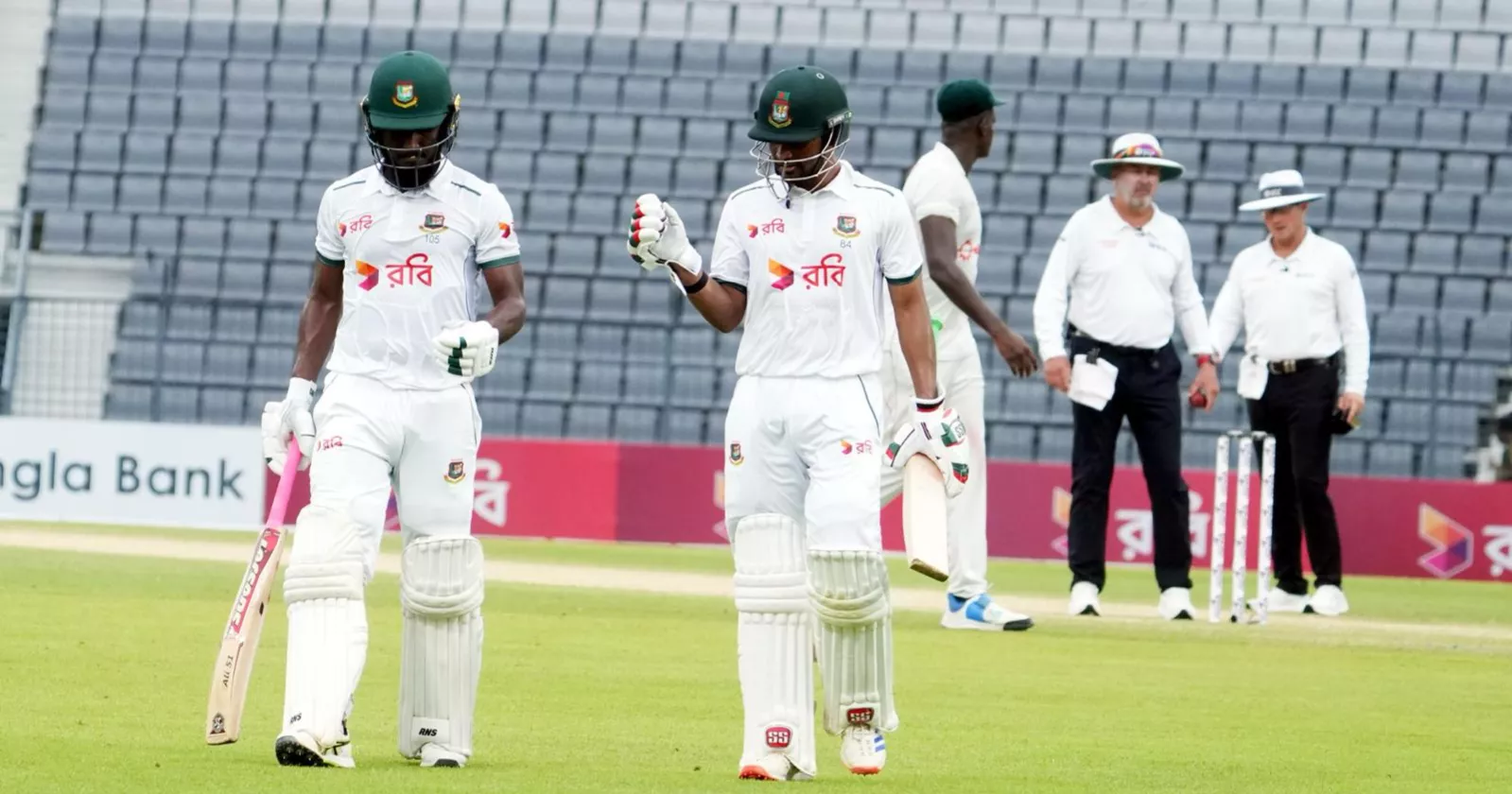 Muzarabani overshadows Mehidy as Zimbabwe beat Bangladesh by 3 wickets  
