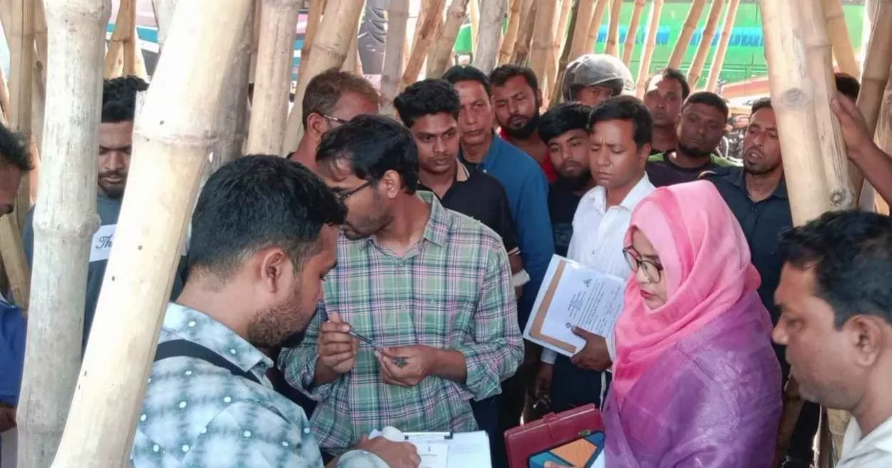 6,000 litres of fuel seized in Jashore , three traders fined Tk 1.35 lakh