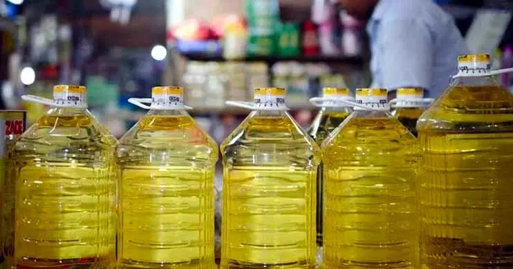 Bottled soybean oil price hiked by Tk 5 per litre to Tk 204