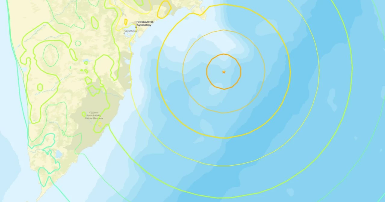 8.7-magnitude quake strikes Russia's far east, triggers Tsunami alerts across Pacific