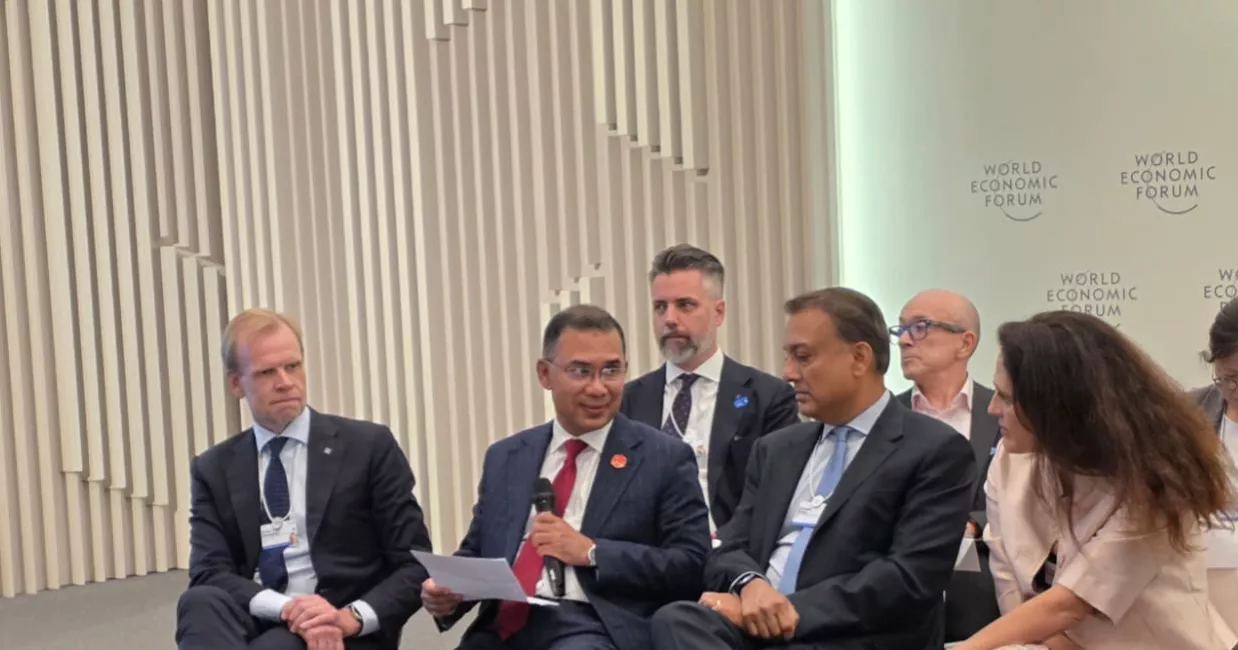 PM presses for climate finance, adaptation and Loss and Damage Fund at WEF summit