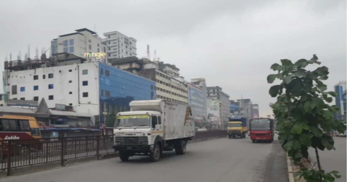 Dhaka’s air quality remains ‘moderate’ on Sunday morning