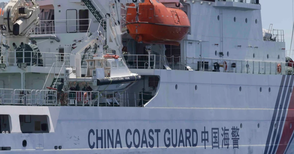 2 dead, 4 missing after Singapore-flagged ship overturns in South China Sea