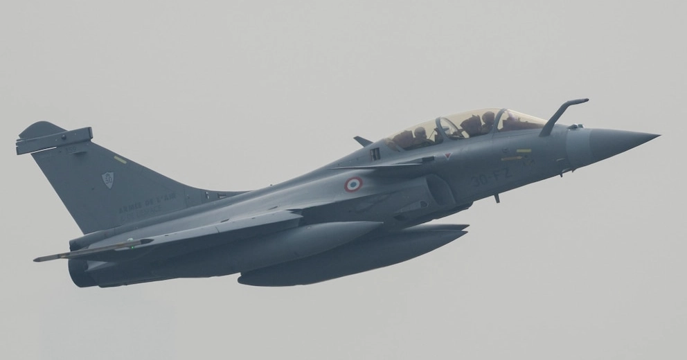 France allows temporary deployment of nuclear-armed aircraft to European allies