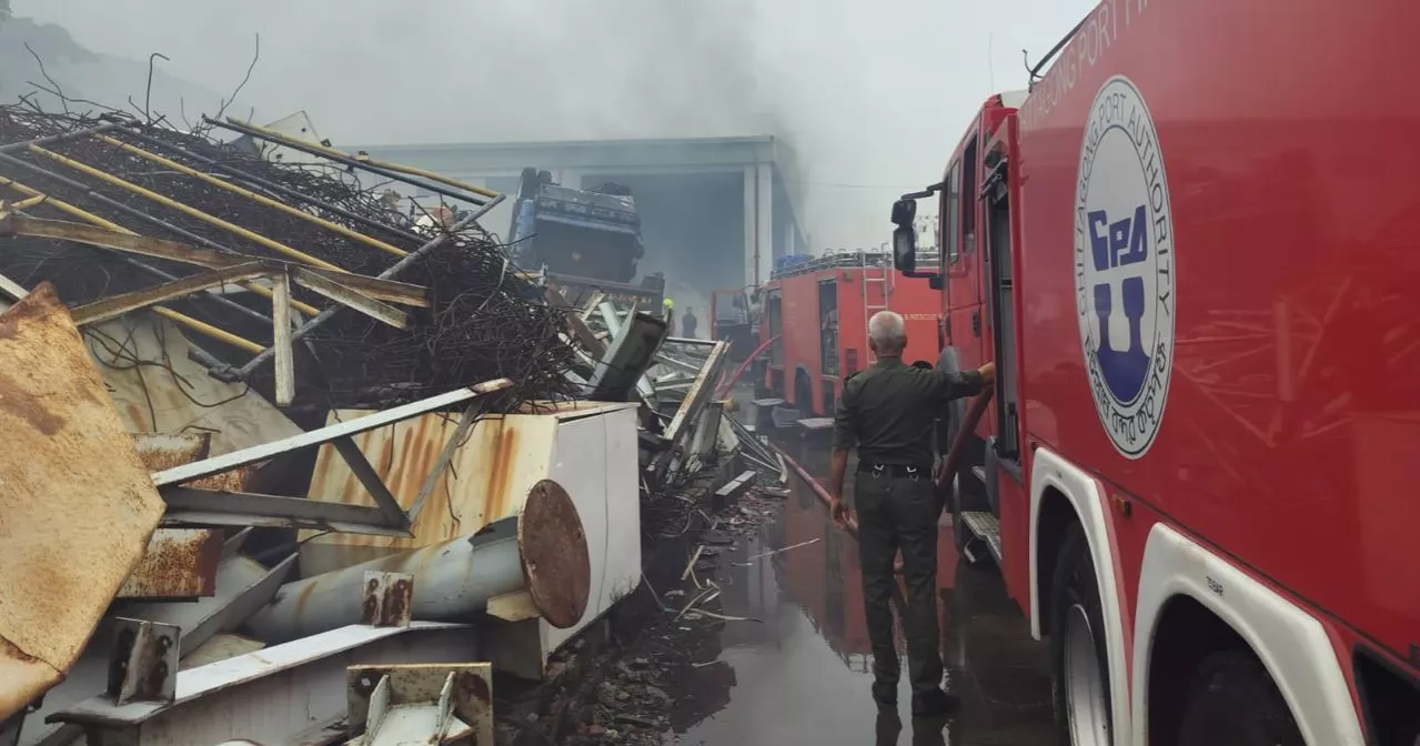 Fire at Chattogram customs auction shed under control