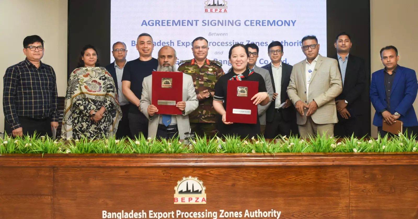 Chinese company to invest US$ 12.25 mln to establish a high-end garment industry in Mongla EPZ