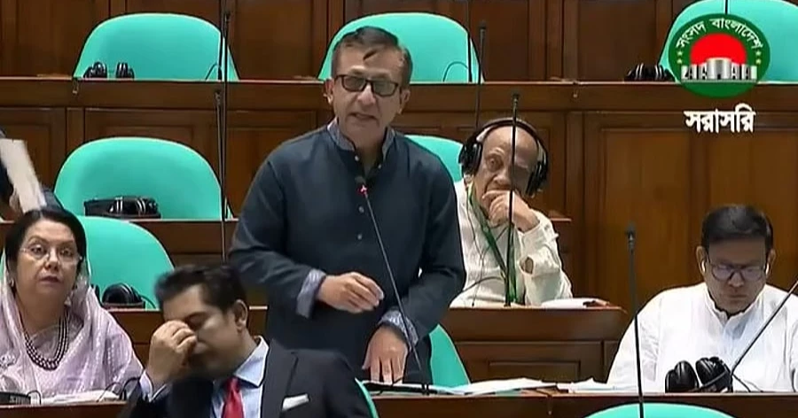 Bangladeshi jute products losing ground against cheap synthetic fibres in global market: Commerce Minister