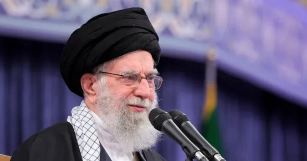 Trump, Israel  claim Khamenei killed ; Iran denies