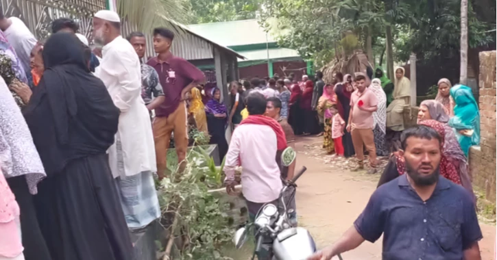 5 of a family found dead with throat slit in Gazipur