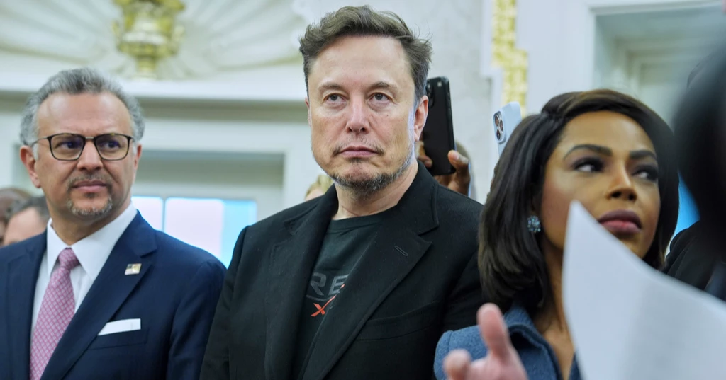 Elon Musk quits Trump administration after leading effort to slash federal govt