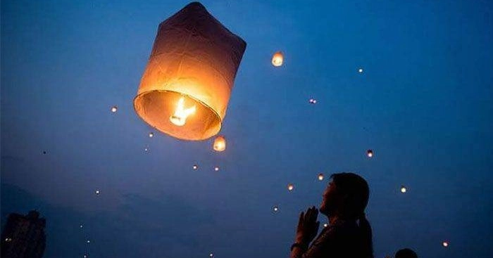Buddhists celebrating Prabarana Purnima