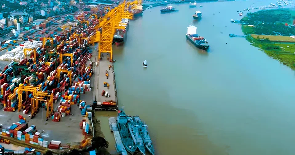 5 tankers bring nearly 1.77 lakh tonnes of diesel to Ctg Port; one starts discharge