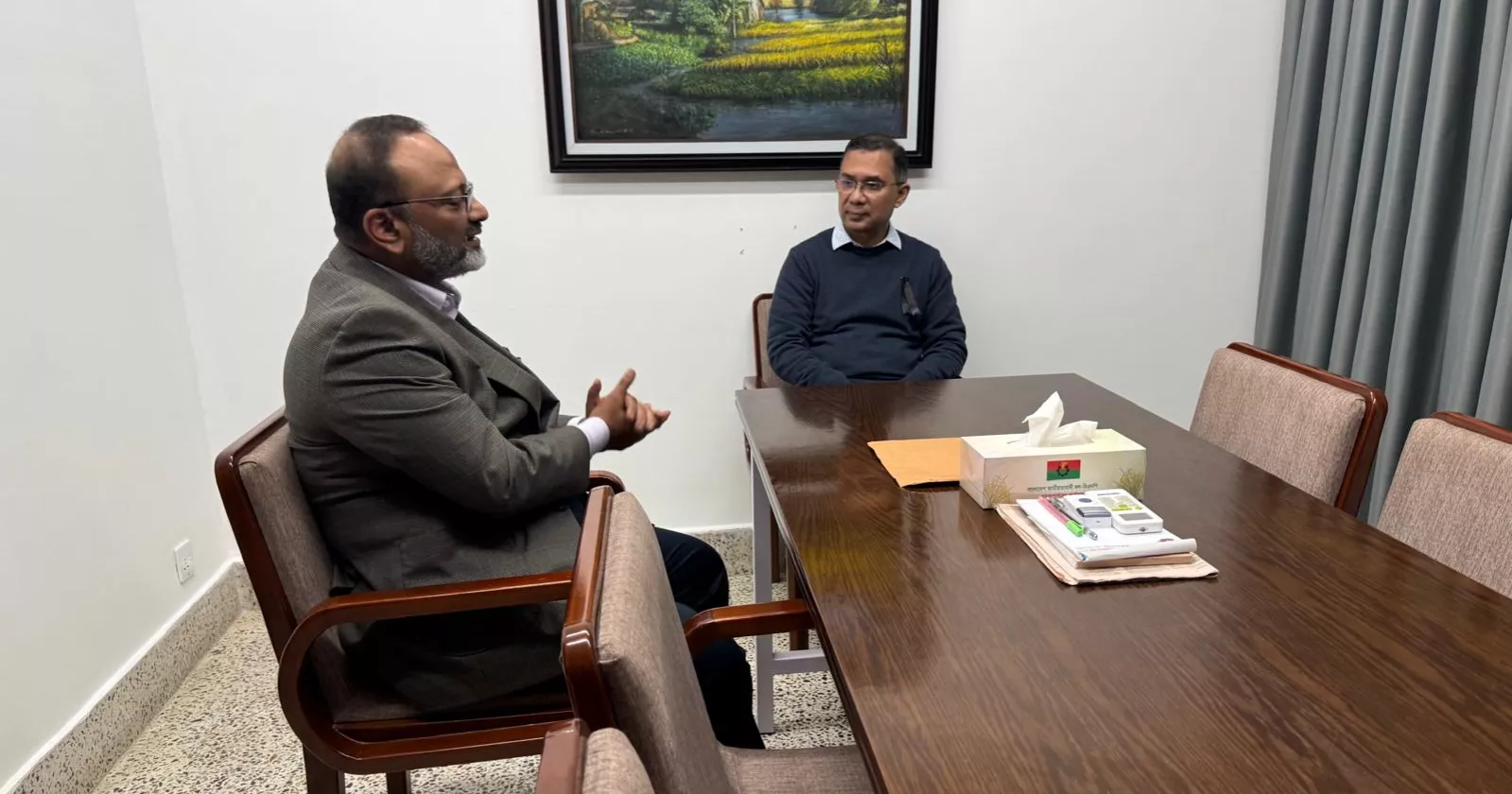 DU VC meets Tarique Rahman, discusses campus safety ahead of election