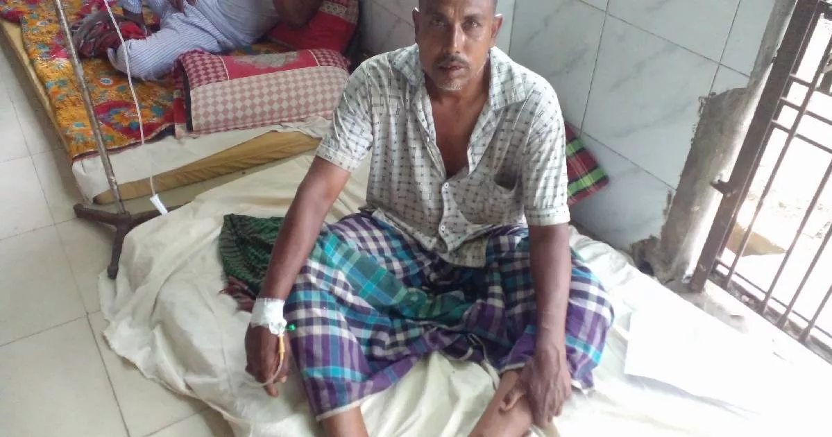 ‘Van stolen’ after driver has epileptic fit in Jhenaidah