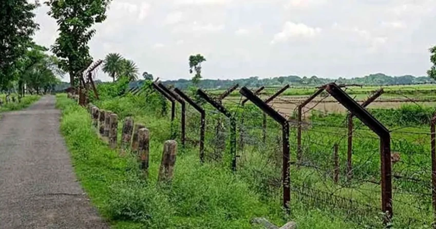 Bangladeshi youth reportedly injured in BSF firing along Jhenaidah border