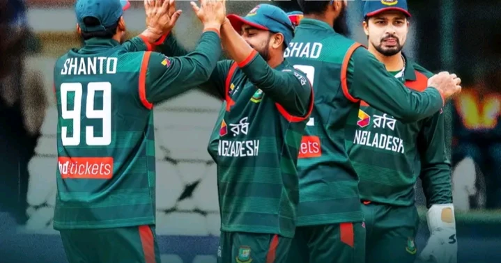 Bangladesh bowl Zimbabwe out for 141 as Nahid sets ODI record