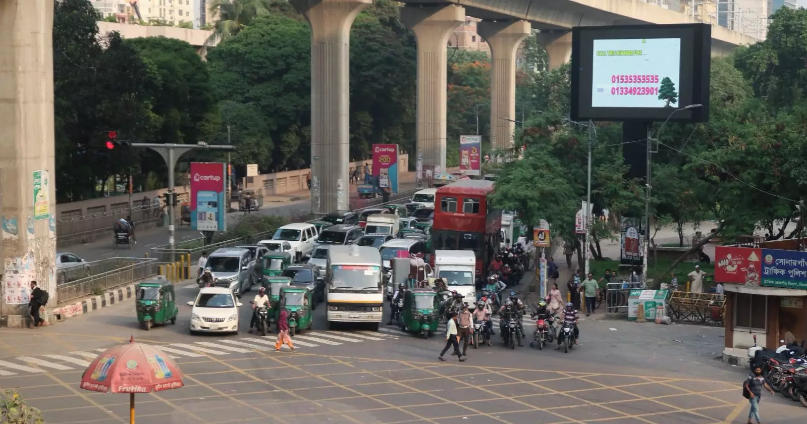 Can AI cameras fix Dhaka’s traffic mess? Early results offer encouragement