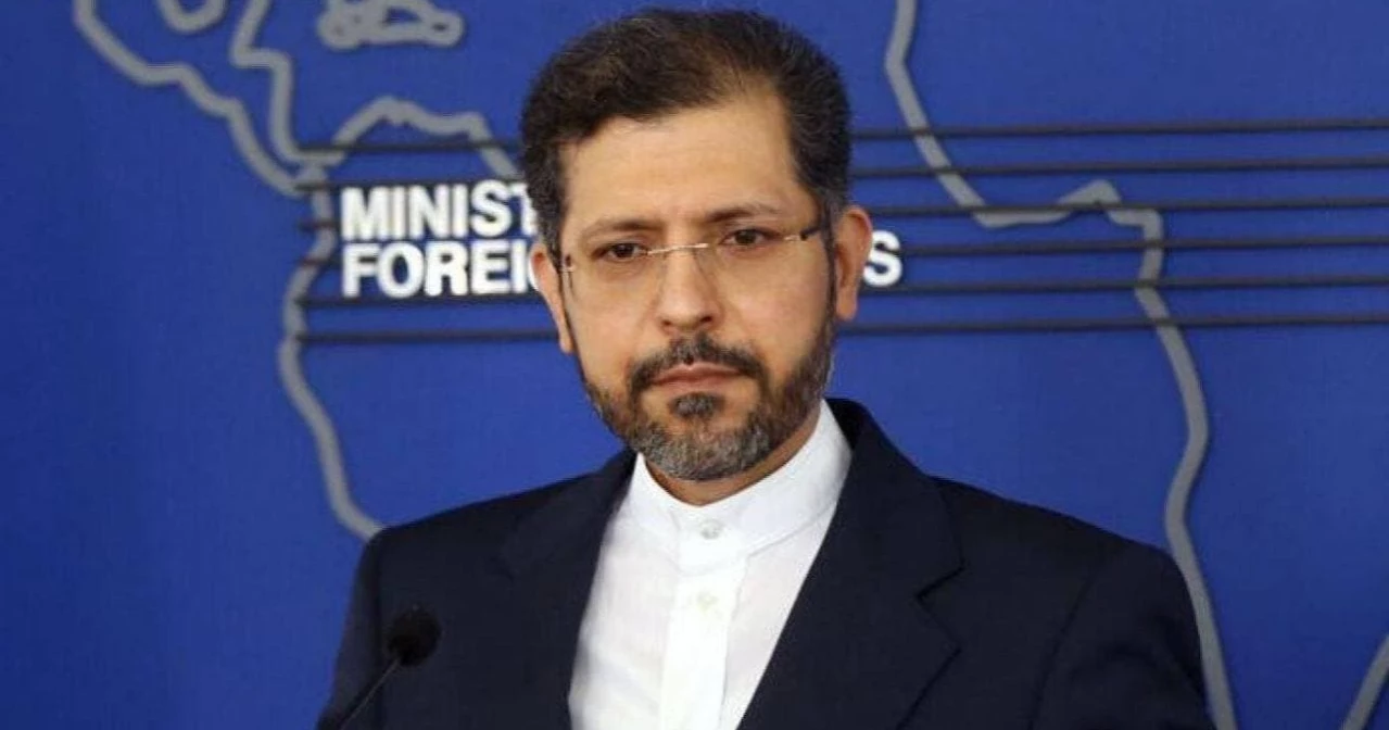 Iran urges Europe to distance itself from US, Israel