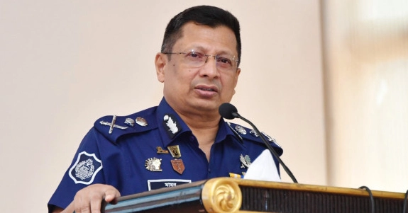 Police moving forward with goal of becoming public servants: IGP