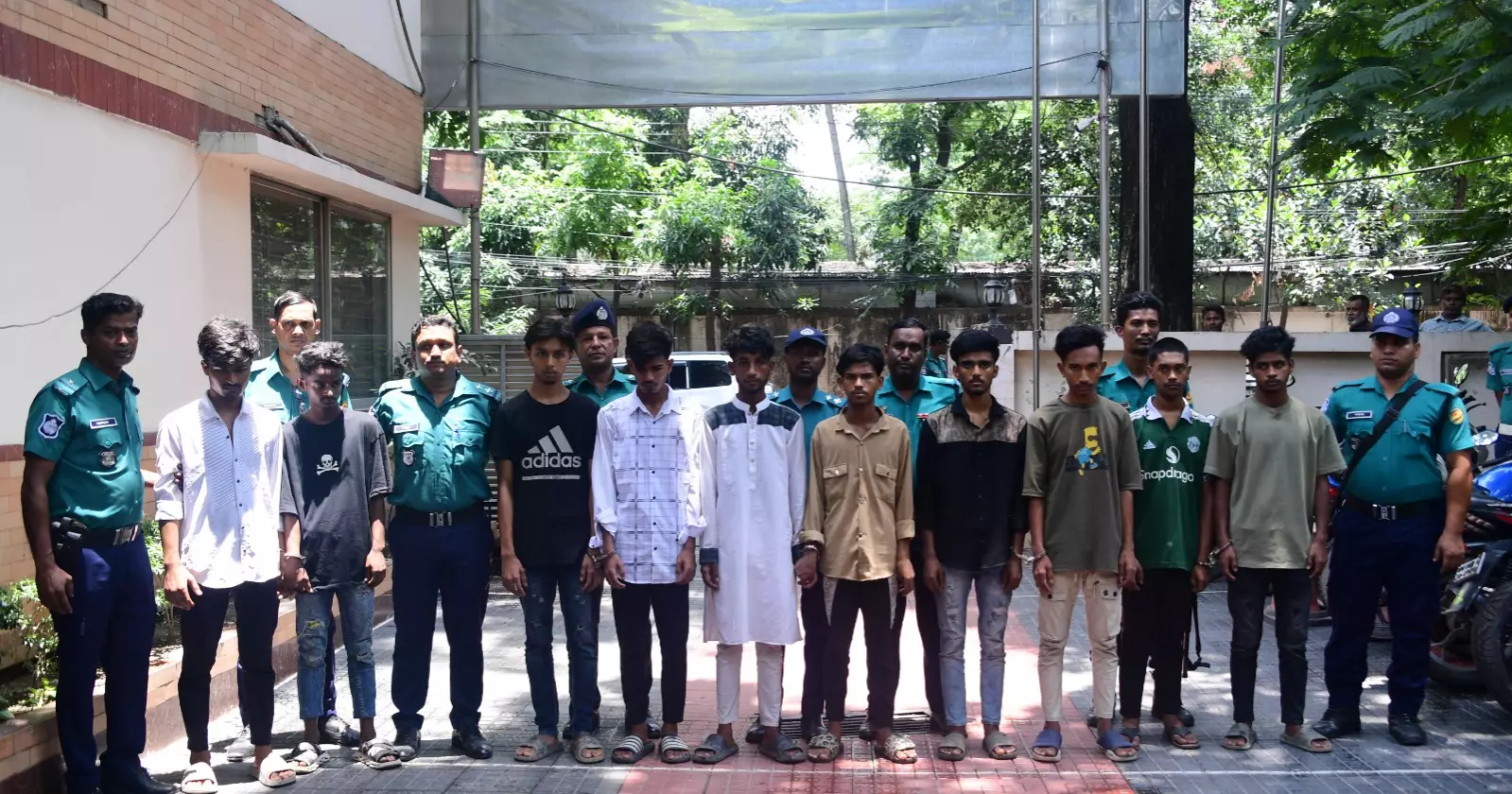 Photographer killed by TikTok video makers to snatch cameras: Police