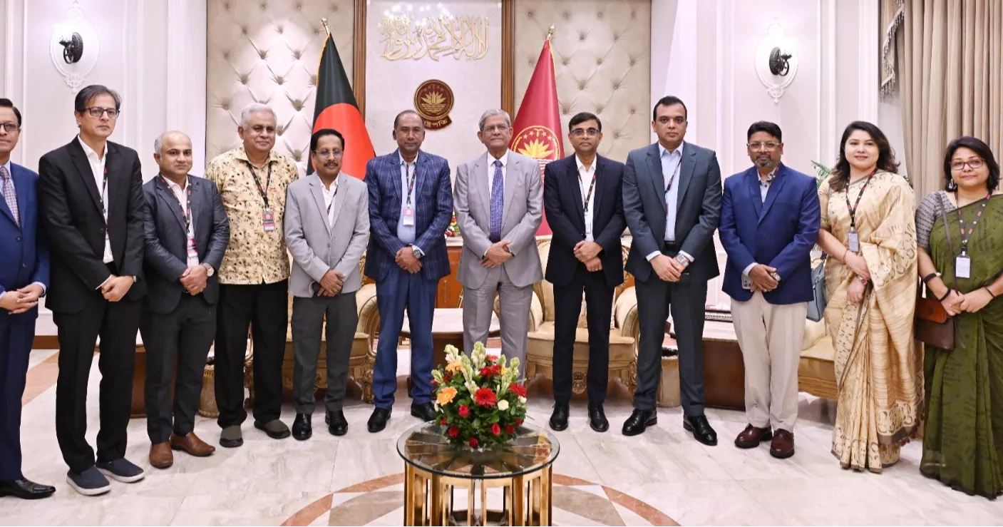 President urges journalists to uphold professionalism, public trust
