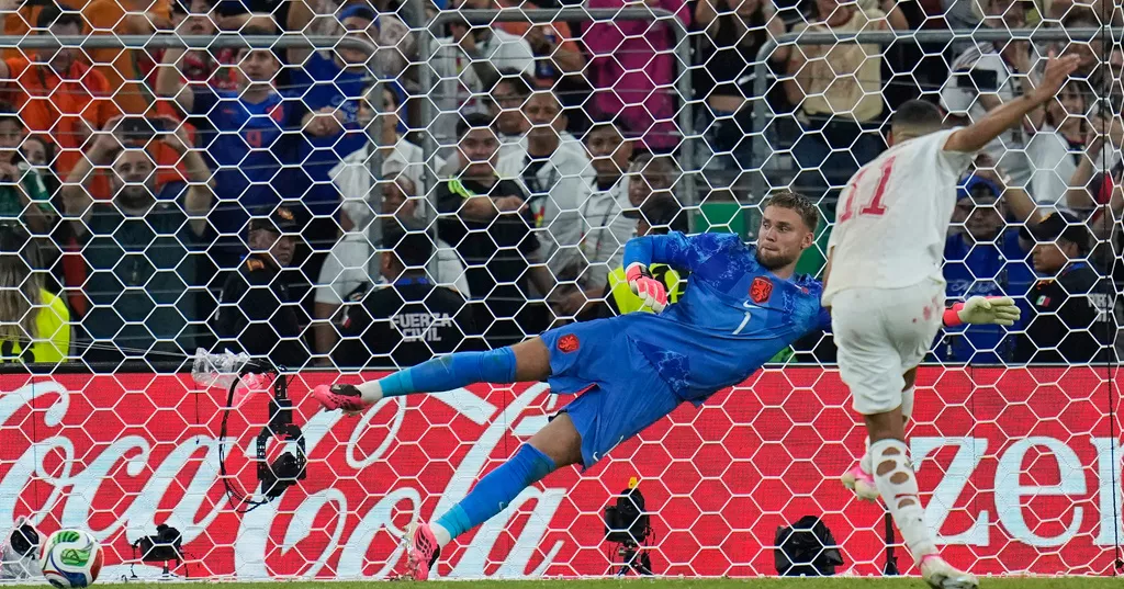 Morocco knock out Netherlands on penalties to reach World Cup last 16