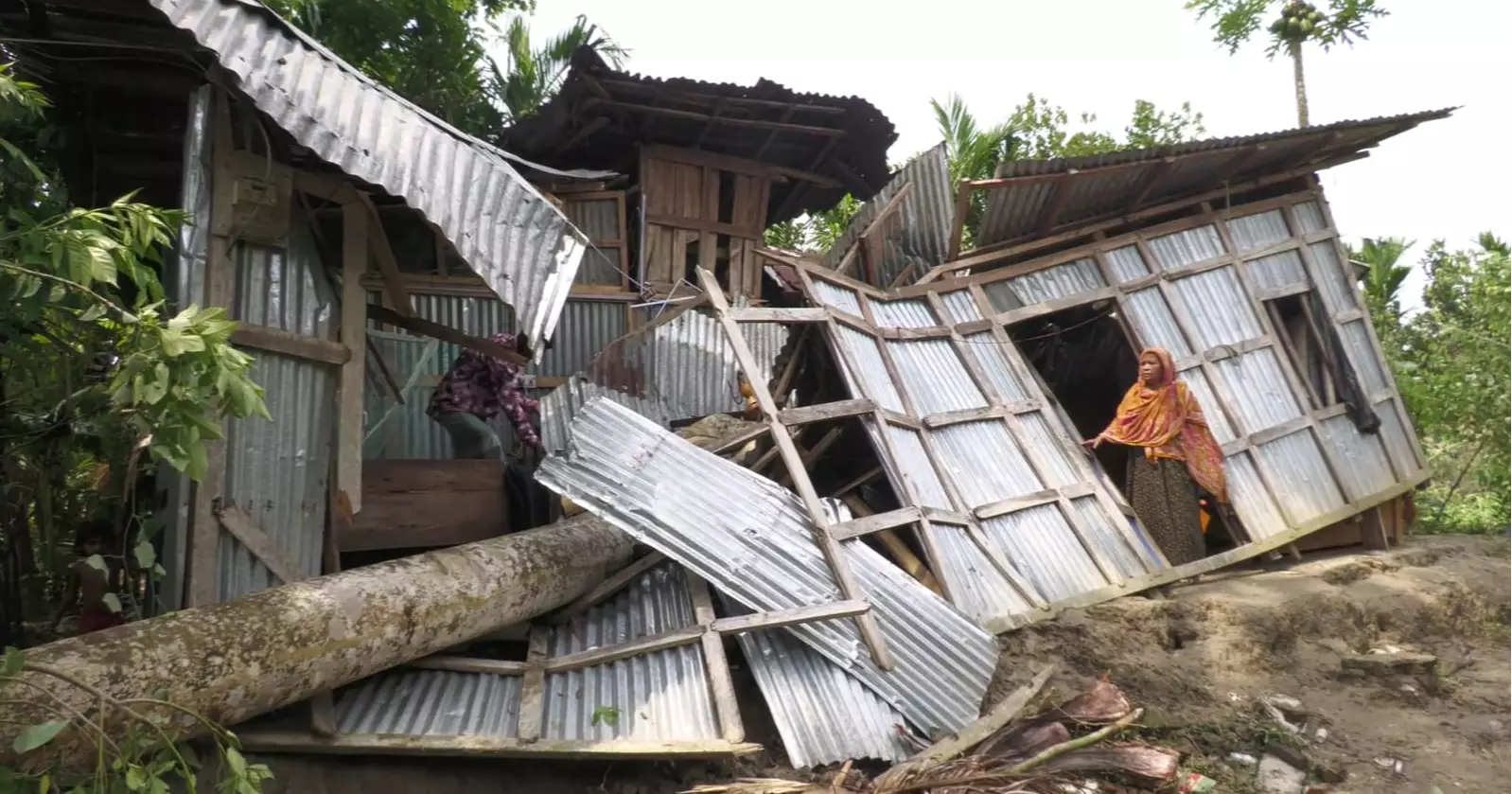 Over 50 homes damaged as storm hits Bhola