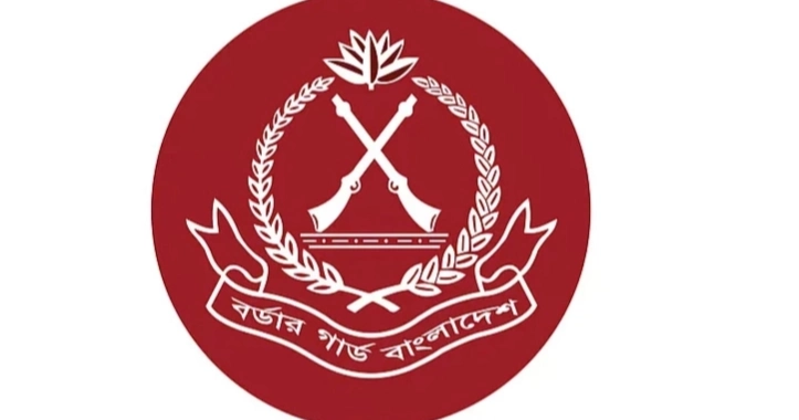 BGB seizes Indian sarees worth Tk 3.58cr in Sunamganj