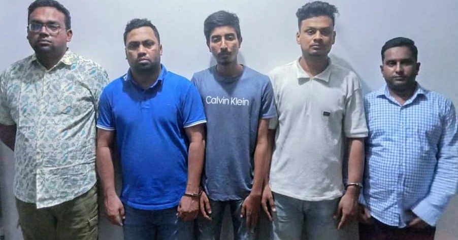 5 Jubo League, BCL men held over Manabendra house arson