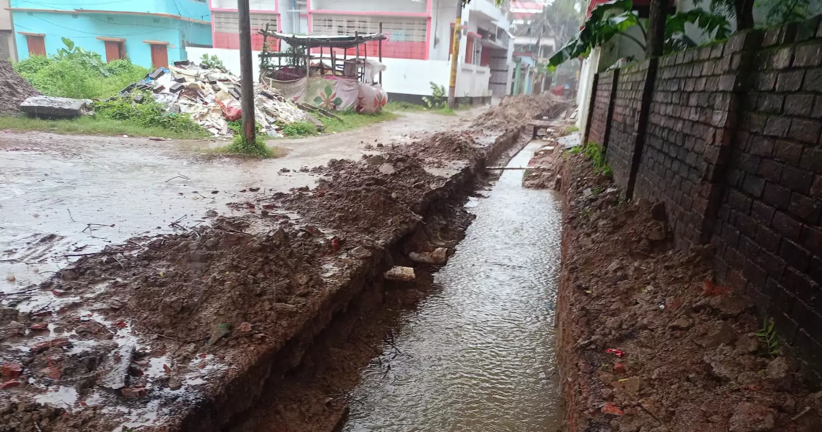 Poor drainage, crumbling roads plague Chuadanga Municipality