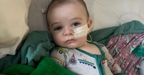 Parents raise concerns over early ByHeart formula botulism cases