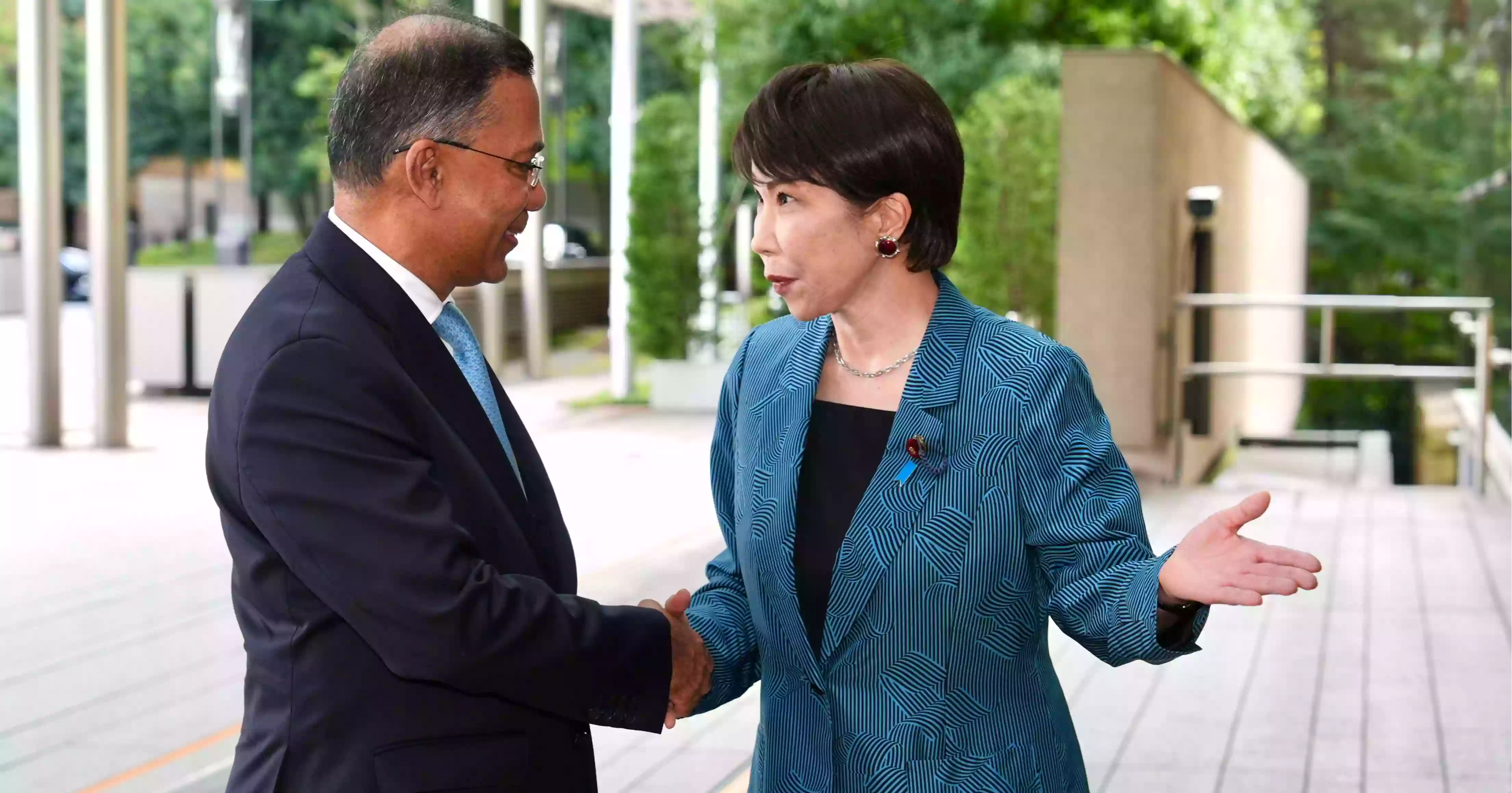 Takaichi welcomes Tarique at Japan PM’s Office