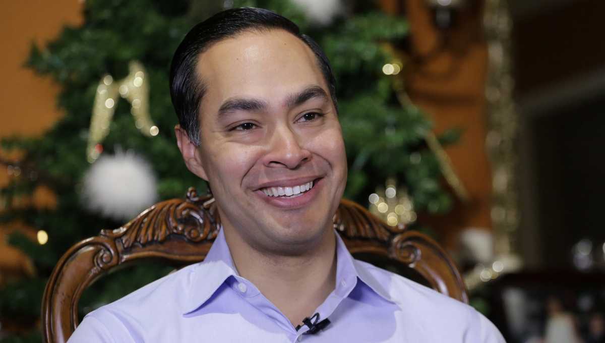 Julian Castro moves toward 2020 White House run